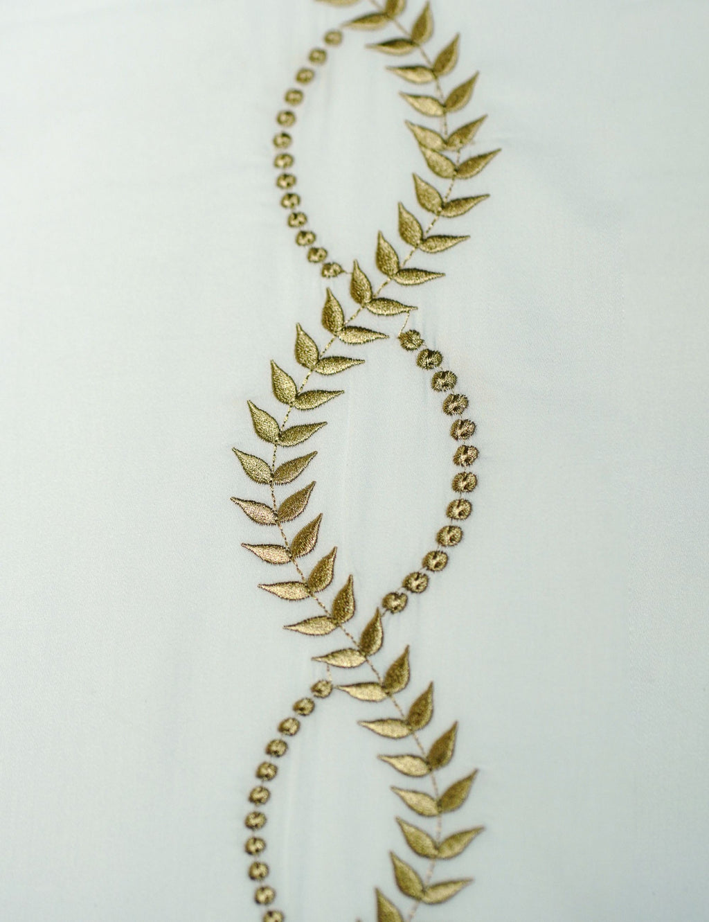 Parure Satin de Coton Brodé